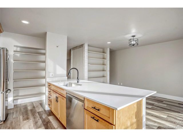 935 N Pennsylvania St 8, Denver, CO 80203