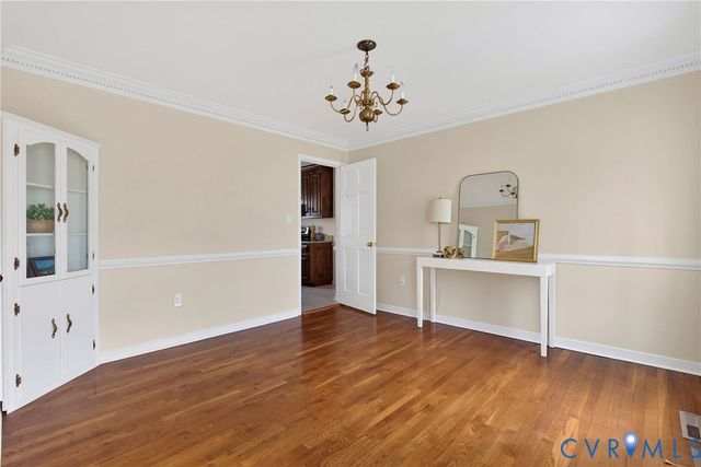 347 Rossmere Dr, Midlothian, VA 23114