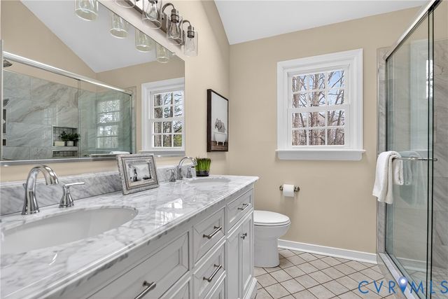 347 Rossmere Dr, Midlothian, VA 23114