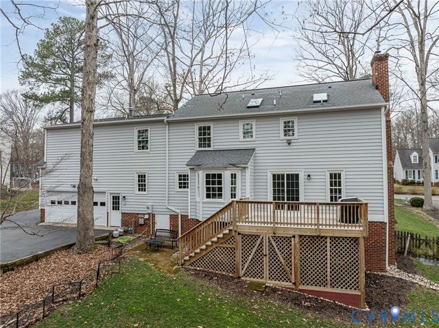 347 Rossmere Dr, Midlothian, VA 23114