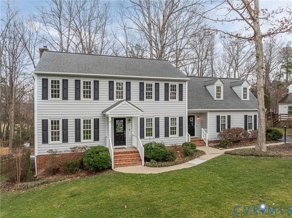 347 Rossmere Dr, Midlothian, VA 23114