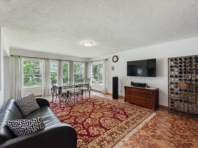 2100 MCKINLEY STREET, Clearwater, FL 33765