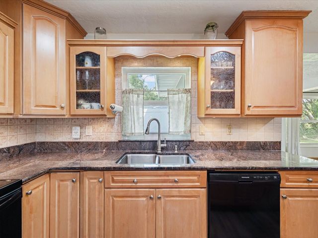 2100 MCKINLEY STREET, Clearwater, FL 33765