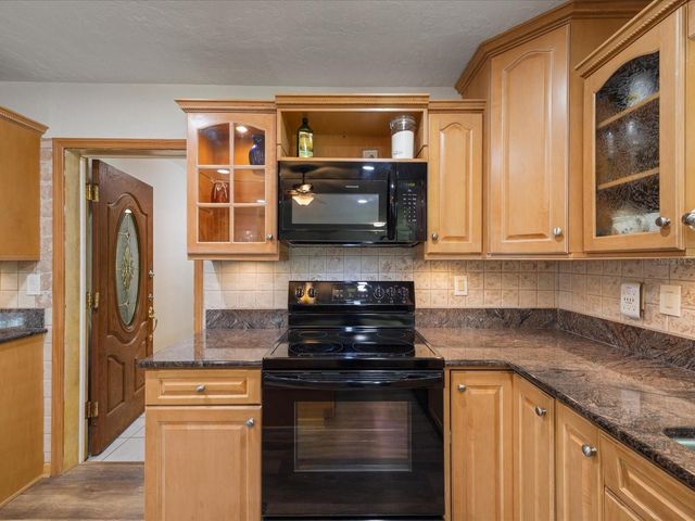 2100 MCKINLEY STREET, Clearwater, FL 33765