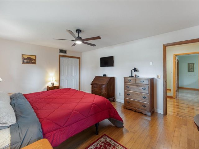 2100 MCKINLEY STREET, Clearwater, FL 33765