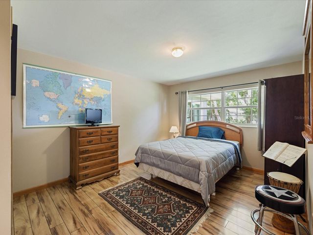 2100 MCKINLEY STREET, Clearwater, FL 33765