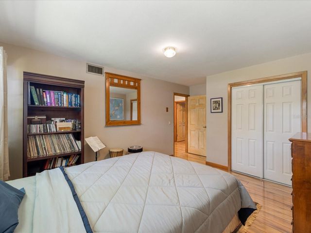 2100 MCKINLEY STREET, Clearwater, FL 33765