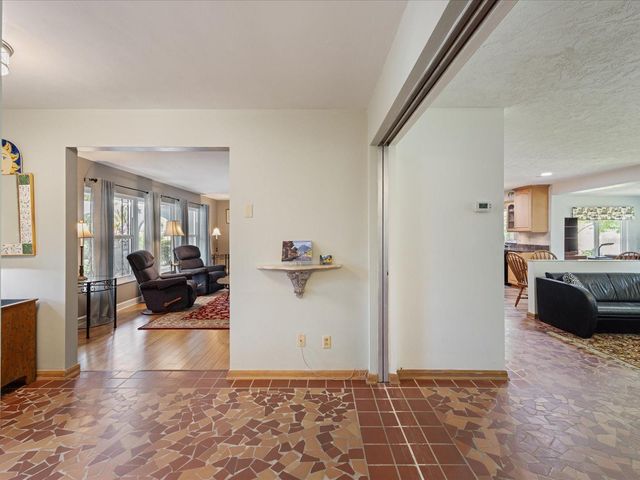 2100 MCKINLEY STREET, Clearwater, FL 33765