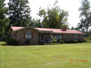 751 New Life Church Rd., Tabor City, NC 28463