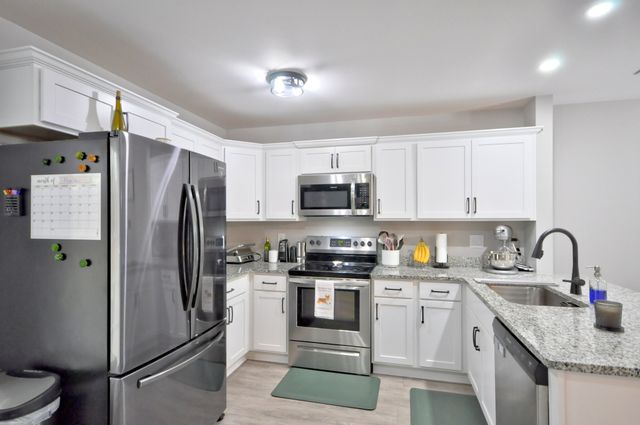 645 Stowe Ct Unit L, Clarksville, TN 37040