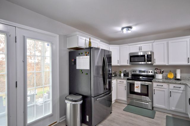 645 Stowe Ct Unit L, Clarksville, TN 37040