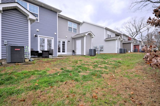 645 Stowe Ct Unit L, Clarksville, TN 37040