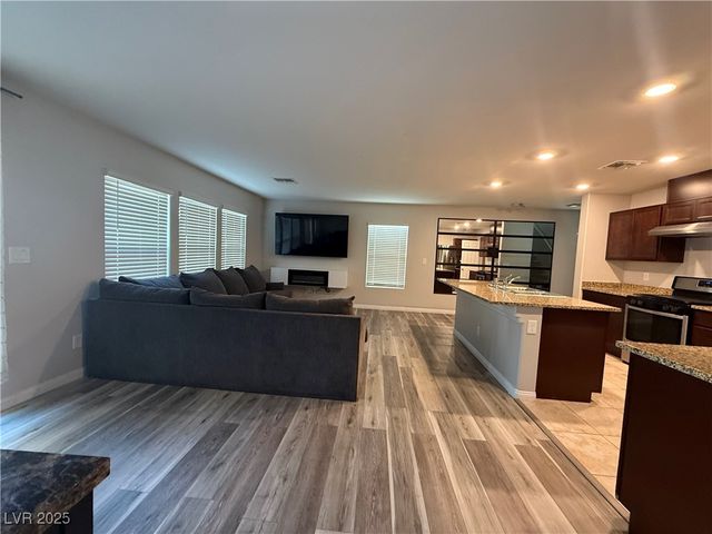 2951 Saltillo Lane, Las Vegas, NV 89121