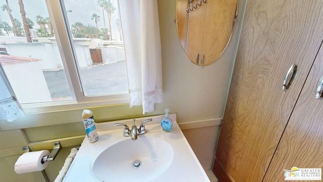 14 Garfield Drive, Cathedral City, CA 92234