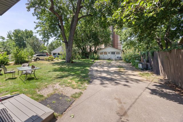 318 4th Street NE, Minneapolis, MN 55413