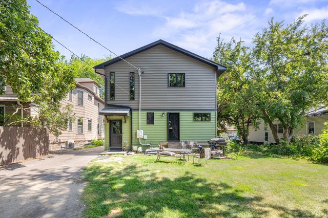 318 4th Street NE, Minneapolis, MN 55413