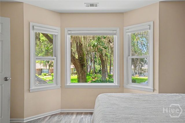 5 Lantern Lane, Savannah, GA 31410