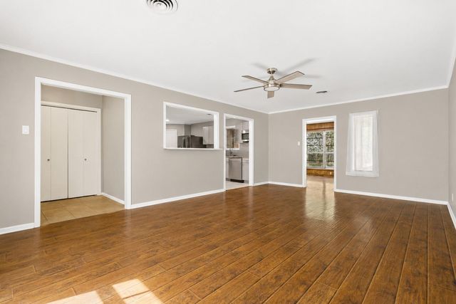 103 Almeda Street, Cleveland, TX 77327