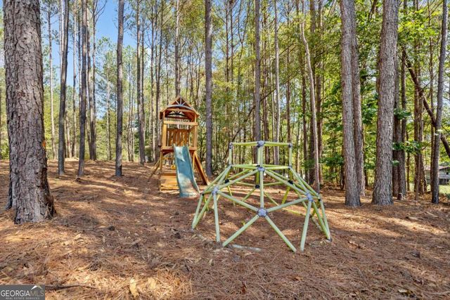 424 Cable Road, Waleska, GA 30183