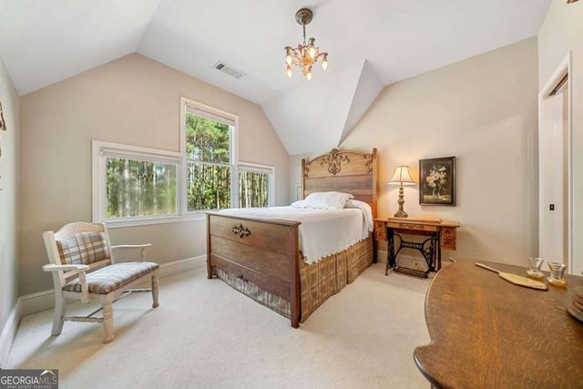 424 Cable Road, Waleska, GA 30183