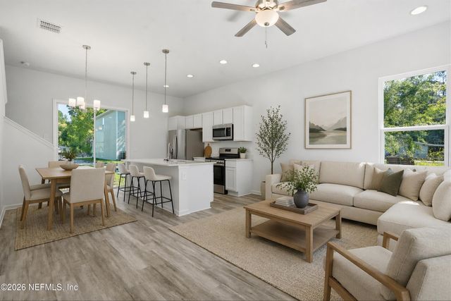 2985 SNELL Street, Jacksonville, FL 32218