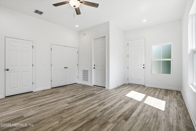 2985 SNELL Street, Jacksonville, FL 32218