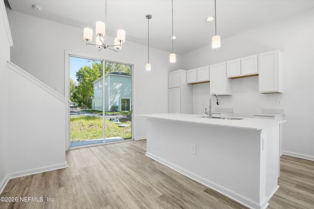 2985 SNELL Street, Jacksonville, FL 32218