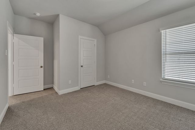 140 Crockett Drive, Waxahachie, TX 75165
