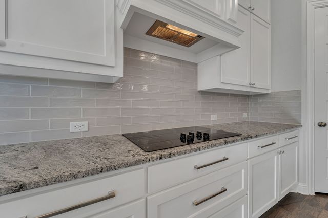 140 Crockett Drive, Waxahachie, TX 75165