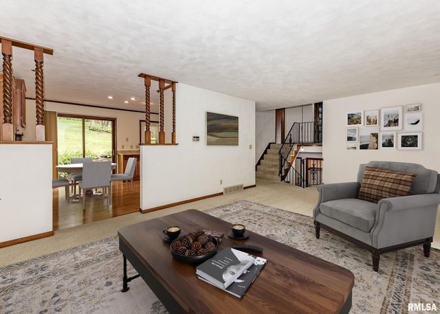 3309 VALLEY Drive, Geneseo, IL 61254