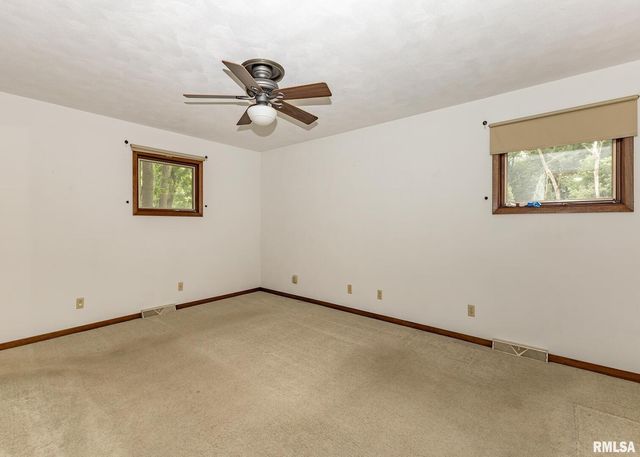 3309 VALLEY Drive, Geneseo, IL 61254