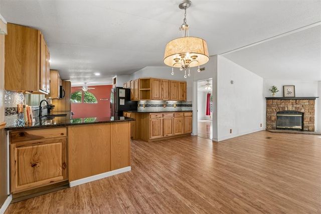 13393 Forest Fox Road, Edmond, OK 73034