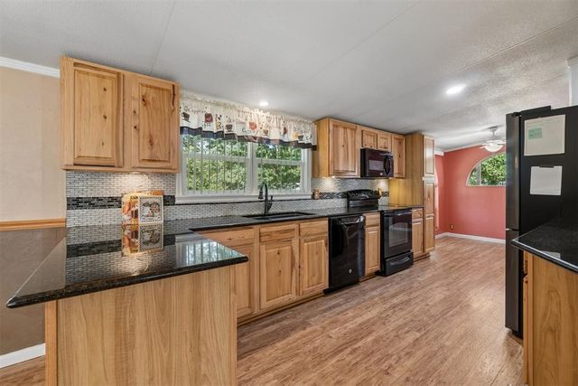 13393 Forest Fox Road, Edmond, OK 73034