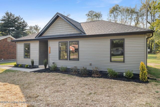 4720 Beech Dr, Louisville, KY 40216