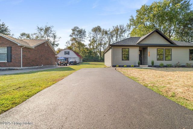 4720 Beech Dr, Louisville, KY 40216