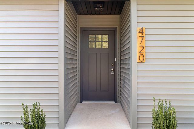 4720 Beech Dr, Louisville, KY 40216