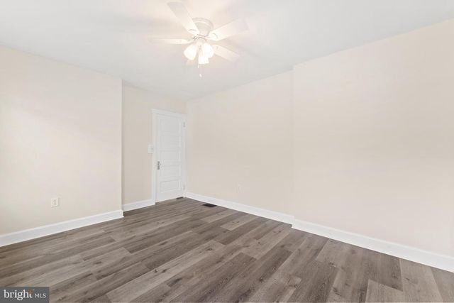 7 REVIS AVE, New Castle, DE 19720