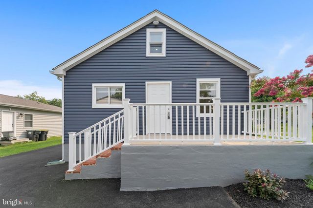 7 REVIS AVE, New Castle, DE 19720