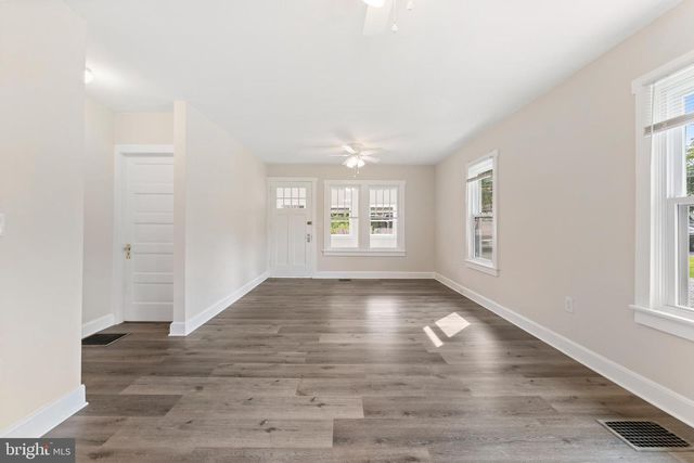 7 REVIS AVE, New Castle, DE 19720