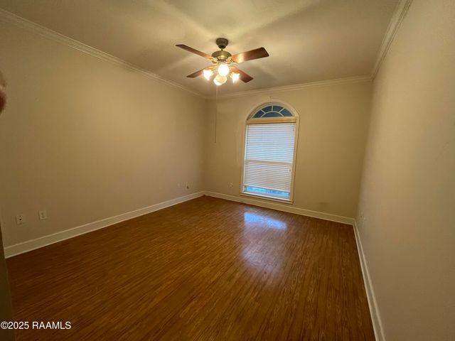 1000 Bear Creek Circle, Breaux Bridge, LA 70517