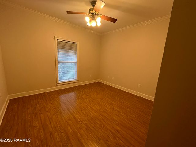 1000 Bear Creek Circle, Breaux Bridge, LA 70517