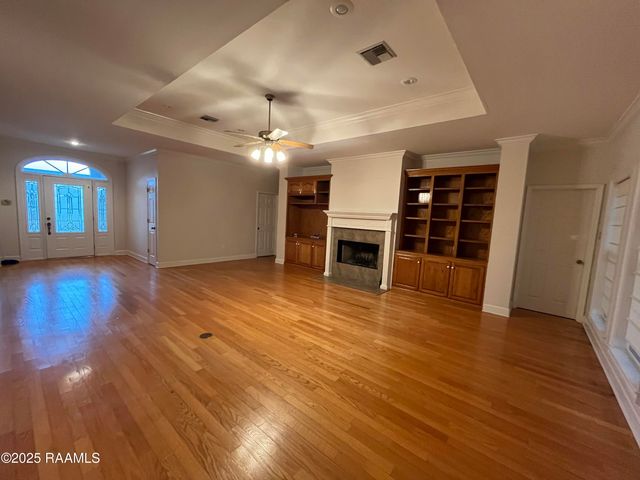 1000 Bear Creek Circle, Breaux Bridge, LA 70517