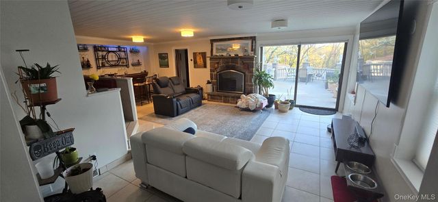 110 Park Lane, West Harrison, NY 10604