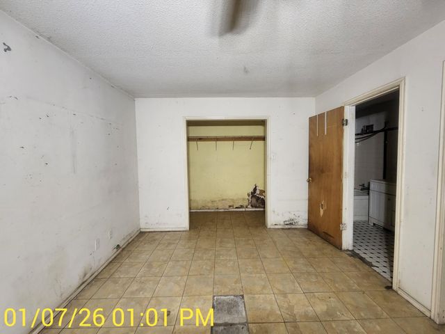 230 Kansas Street, Bacliff, TX 77518