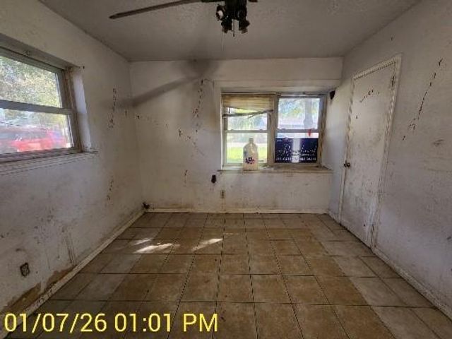 230 Kansas Street, Bacliff, TX 77518