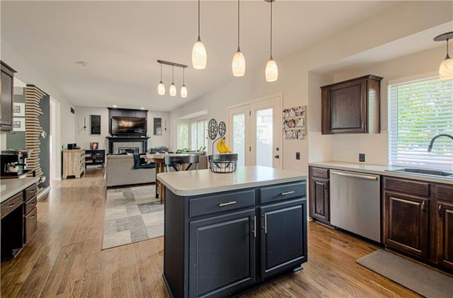 1014 NE 92nd Court, Kansas City, MO 64155