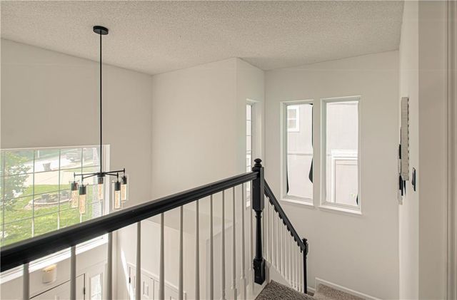1014 NE 92nd Court, Kansas City, MO 64155