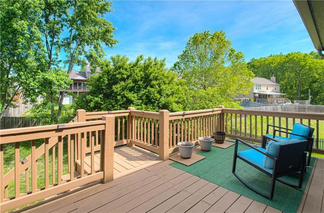 1014 NE 92nd Court, Kansas City, MO 64155