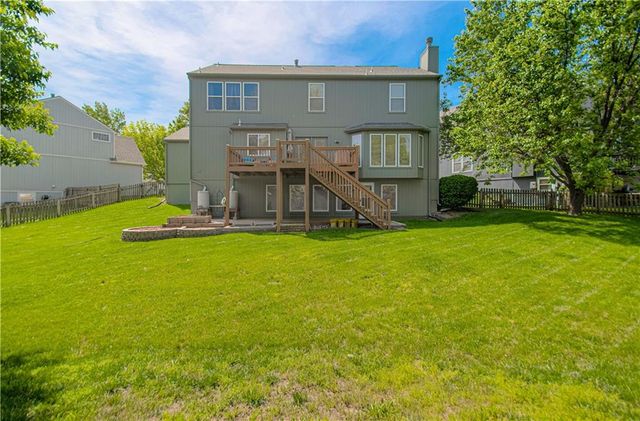 1014 NE 92nd Court, Kansas City, MO 64155