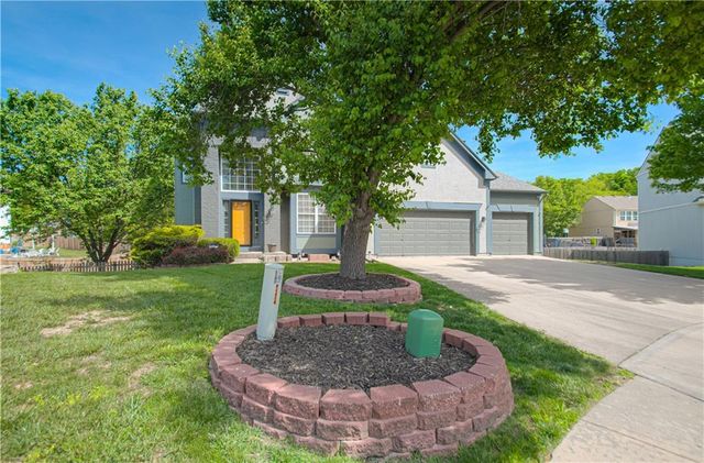 1014 NE 92nd Court, Kansas City, MO 64155